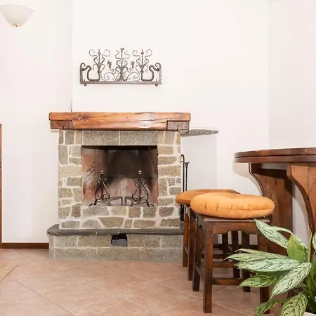 Cozy In Old Town Apartment