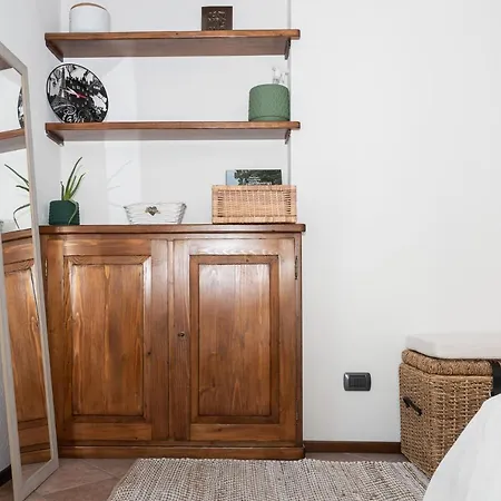 Cozy In Old Town Apartment *